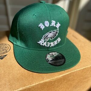 New Era Eagles Born and raised snap back